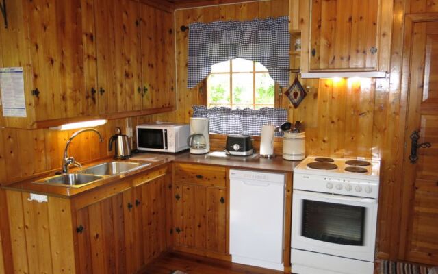 Holiday Home Midtholmen (SOW726)