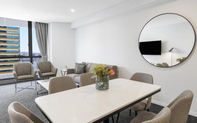 Meriton Suites Herschel Street, Brisbane