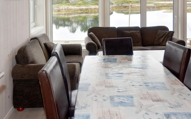6 Person Holiday Home in Bud