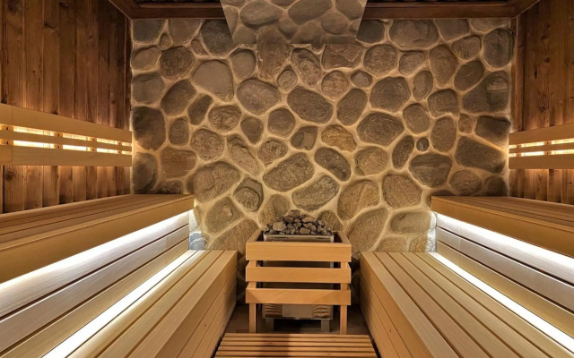 Maxi Park Hotel & Spa