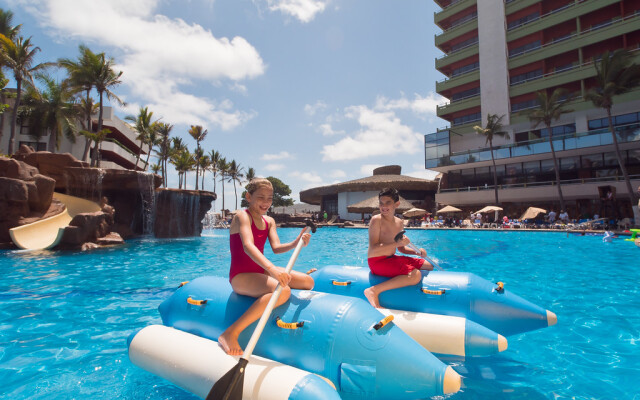 El Cid El Moro Beach Hotel