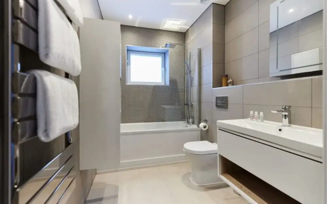 The Wembley Park Wonder - Charming 2bdr Flat With Balcony