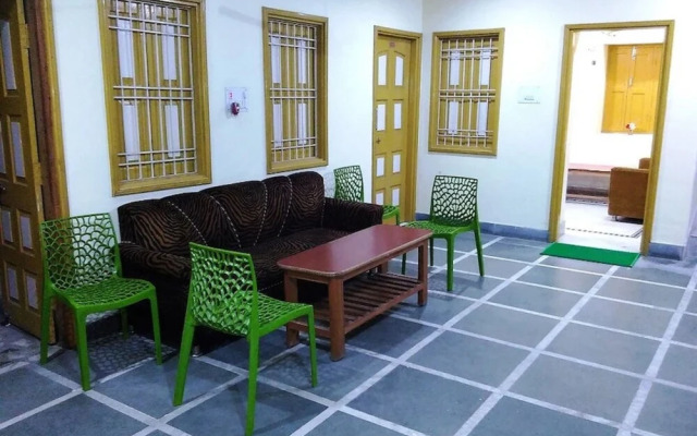 Goroomgo Shivam Guest House Gaya