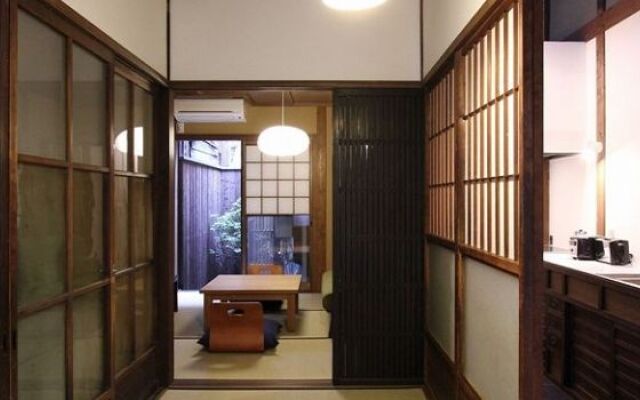 Suzaku Konruri-an Machiya Residence Inn