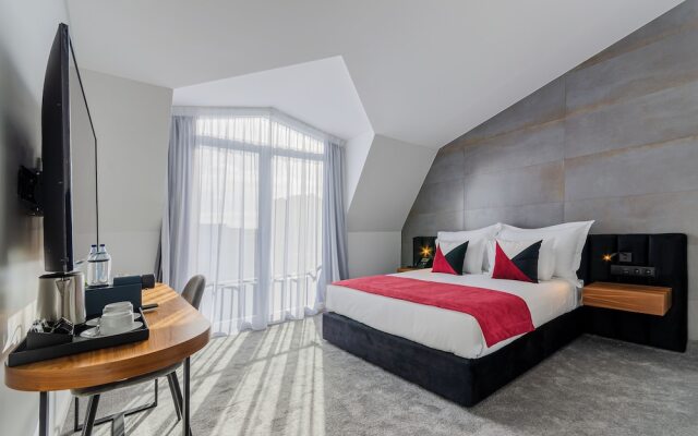 2M Boutique Hotel