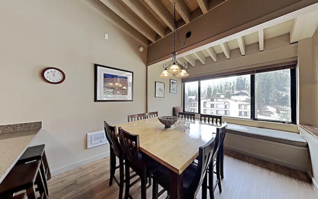 Remodeled Spacious Condo - Next to Car Charging, Hot Tubs, Village Gondola by RedAwning