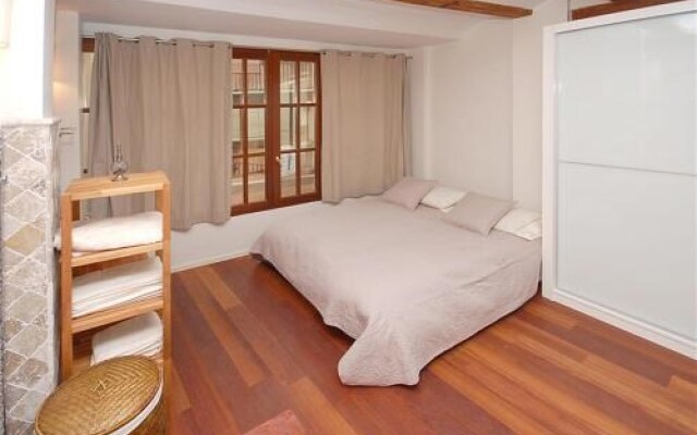 Friendly Rentals Ravel I