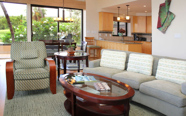 Makena Surf - CoralTree Residence Collection