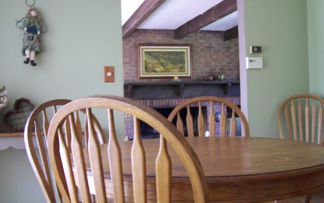 Peaceful Country Living Pet Friendly