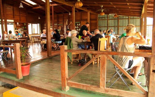 Toad Hall Hotel Arenal