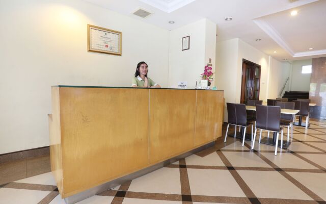 Triniti Hotel Batam