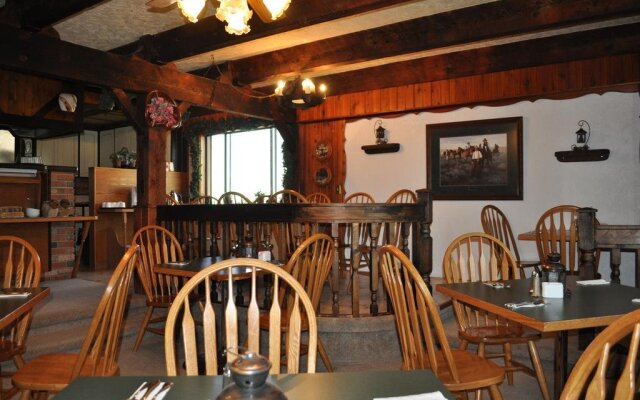 Rocky Ridge Country Lodge