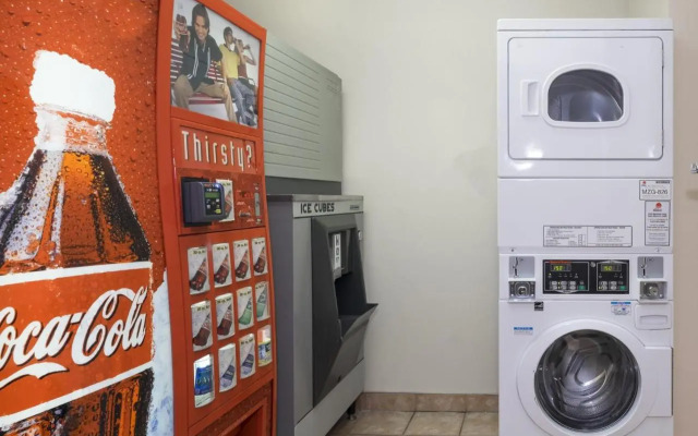 Red Roof Inn Columbus 7262