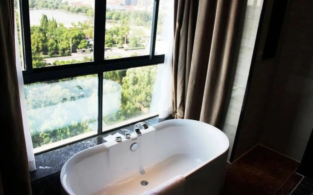 Yueyu Lake View Hotel