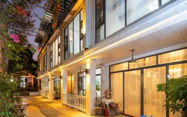 Shenzhen Busy Boss Boutique Inn