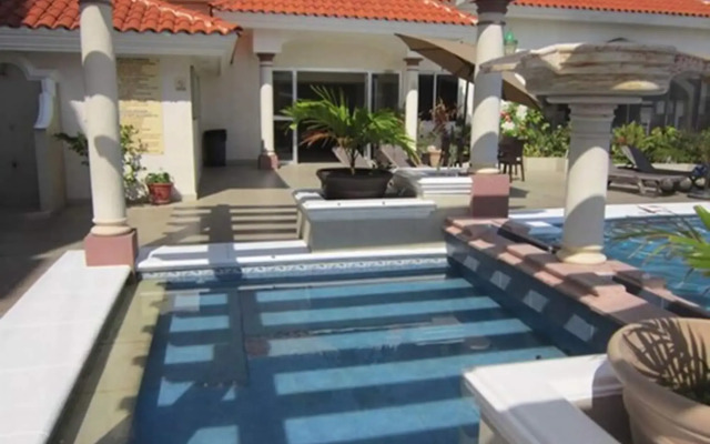 Hotel Baluarte