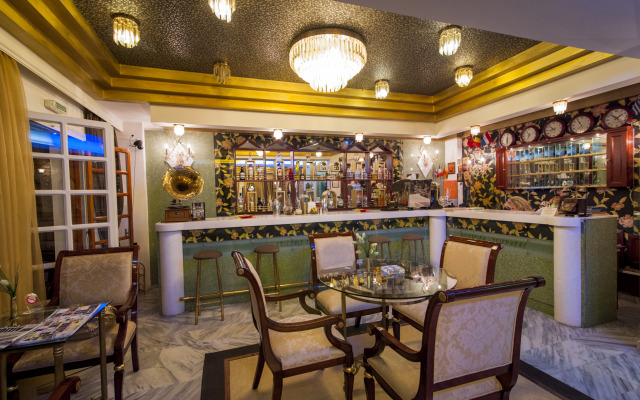 Krikonis Hotel