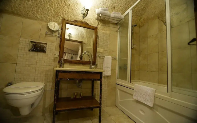 Valley Inn Cave Hotel
