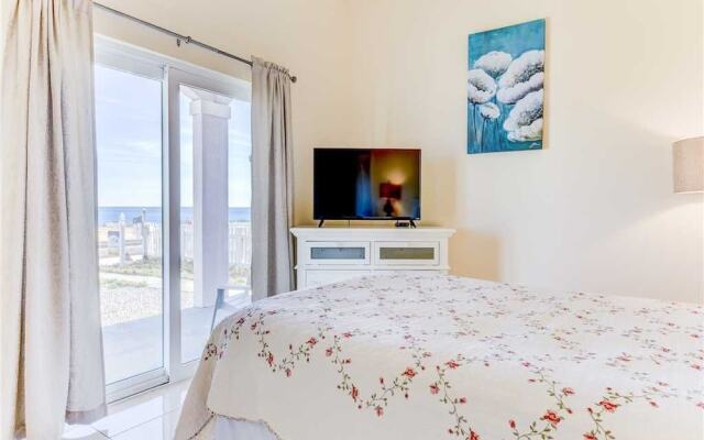 Waters Edge - Four Bedroom Home