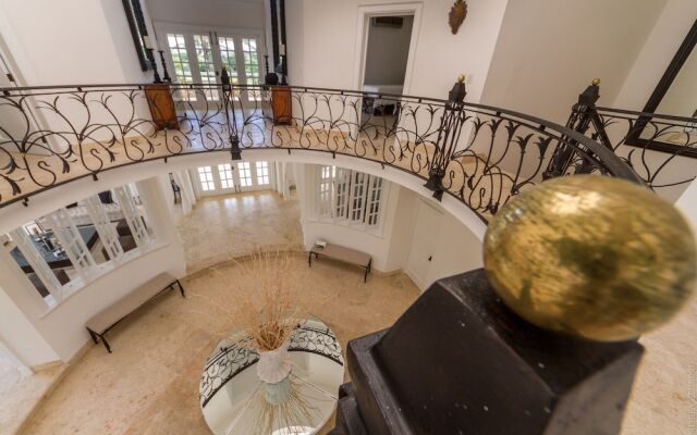 Luxury 2-level villa in Punta Cana