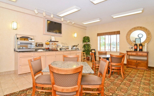 Best Western Macomb Inn