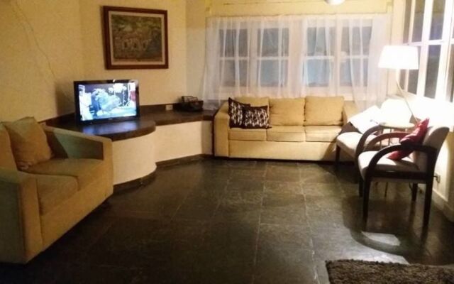 Pousada Nossa Casa Itauna Beach