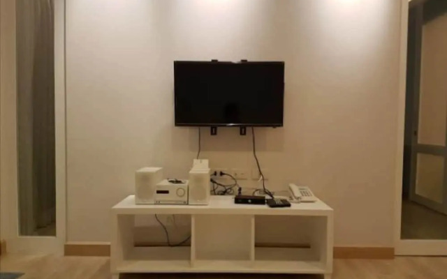 The Sea Condominium A22