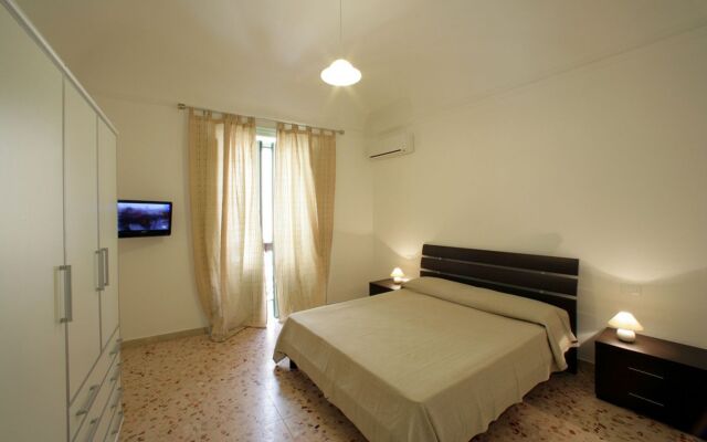 Flavica Home Holiday