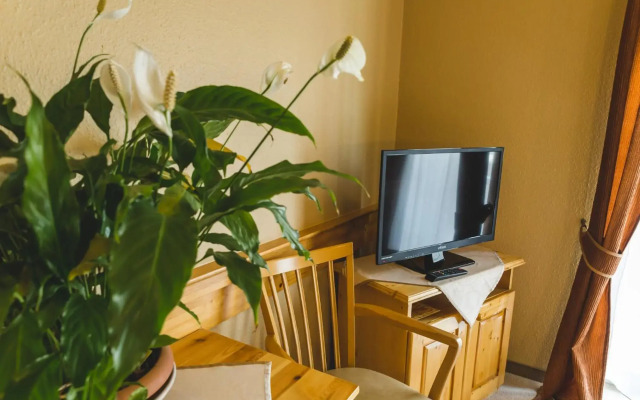 Karin Hotel