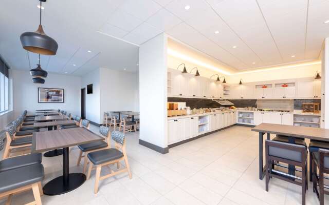 Hyatt Place Detroit Royal Oak