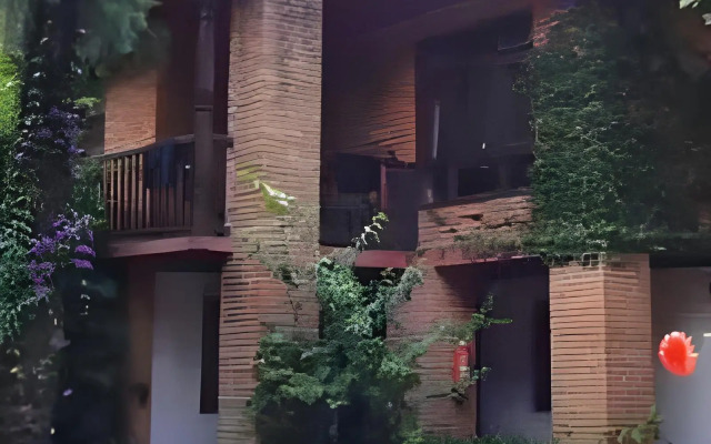 Hotel Vajra