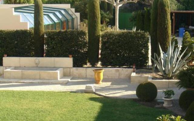 Residence Melody