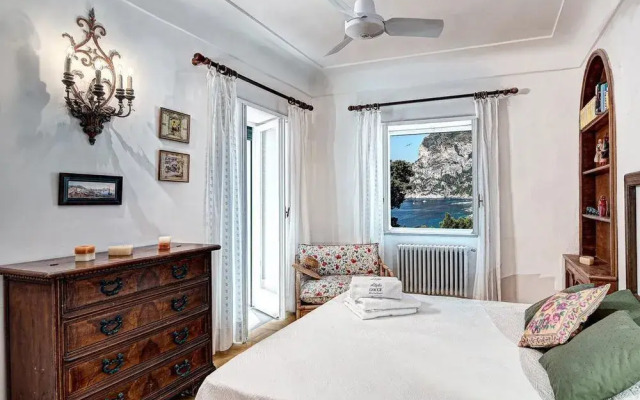 Villa Goldfinger
