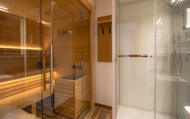 Attractive Chalet on the Slopes