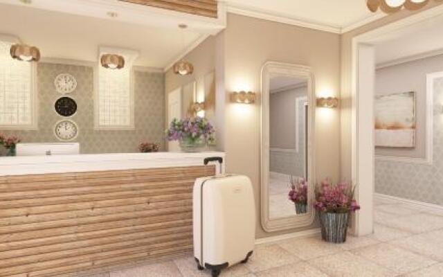 Antique Residence