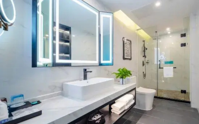 Xi'an Hotel (Dongguan Liaobu Center Store)
