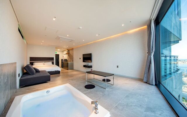 W Spa Pension