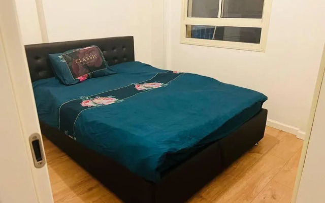 דירה 2 חדרים 100 מטר מהים