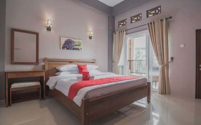 RedDoorz Syariah @ Cisarua Puncak Bogor