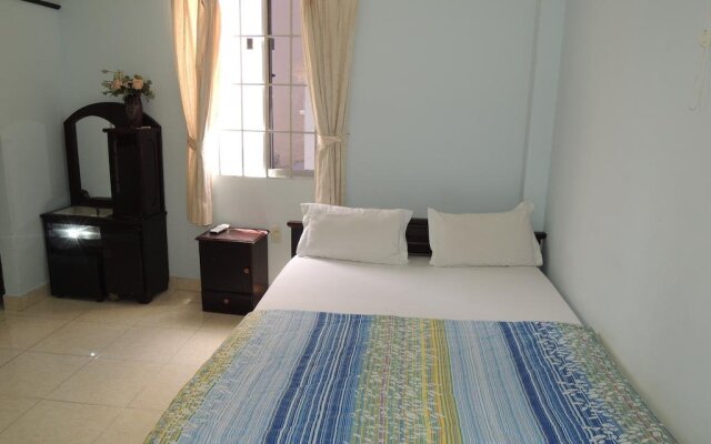 Duy Hung Hotel