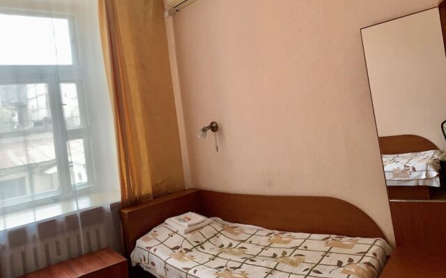 Black Sea Hotel Oktyabrskaya