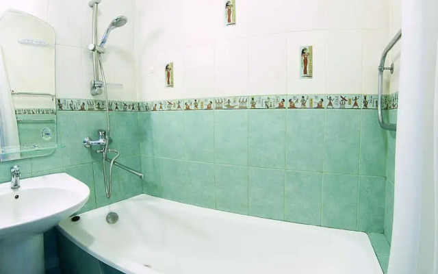 Domumetro na Krasnoarmeyskoy