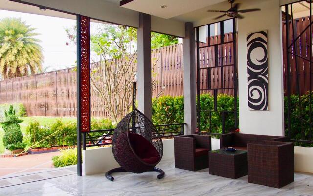 Baan Noppadol Hua Hin Loft Hotel