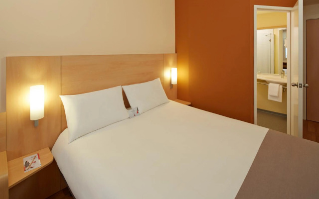 ibis Adana
