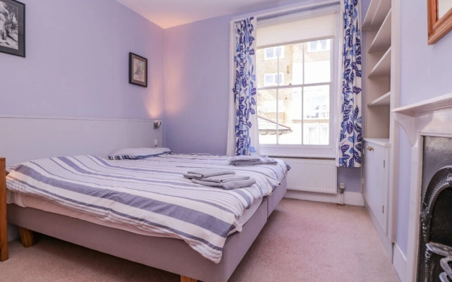 6 Gloster Terrace