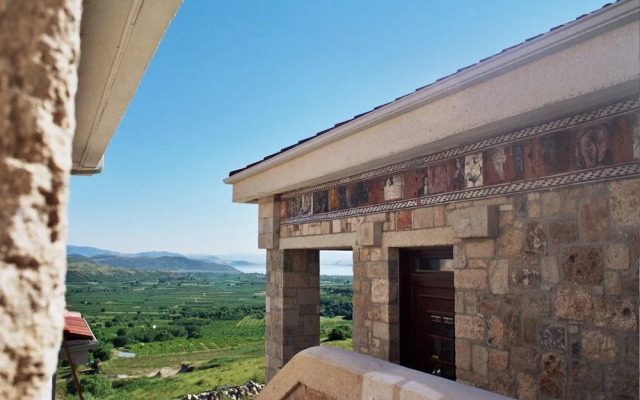 Leventis Art Suites