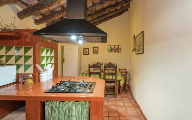 Grand Mansion in La Bisbal del Penedès With Sauna