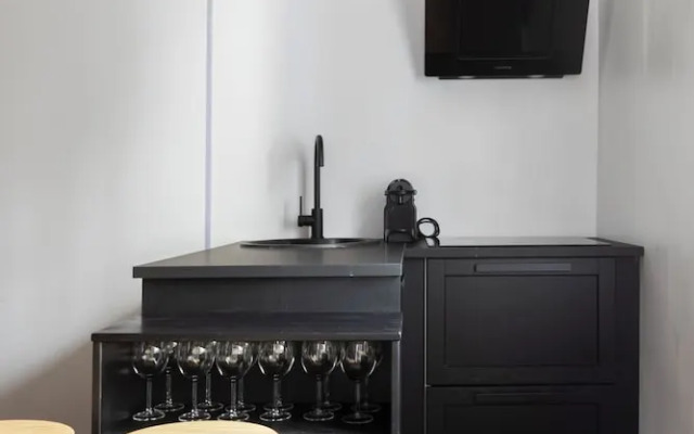 Louly Trevi Fountain