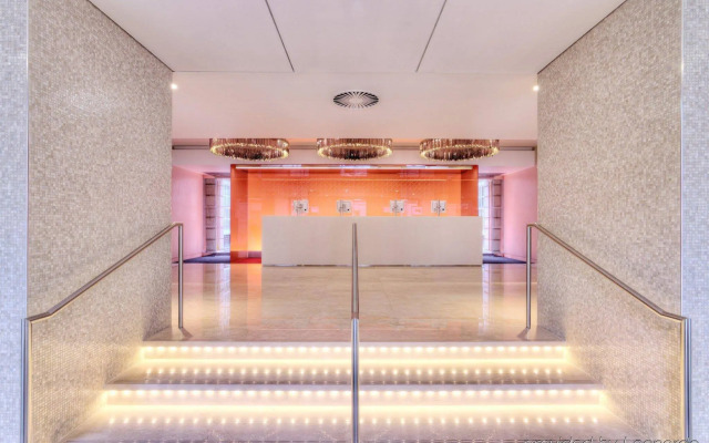 Apex Temple Court Hotel