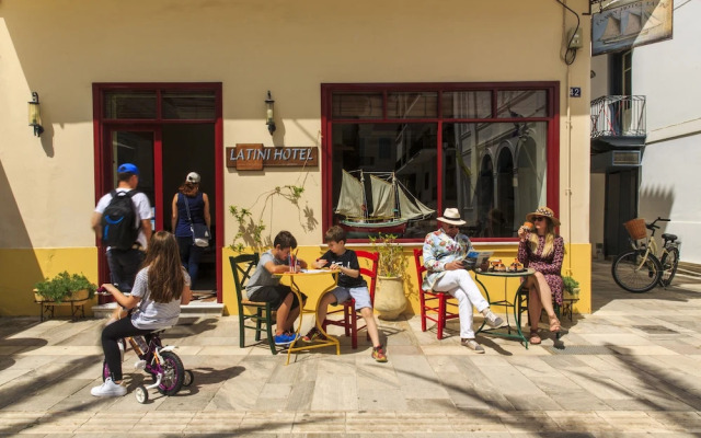Latini Family Hotel